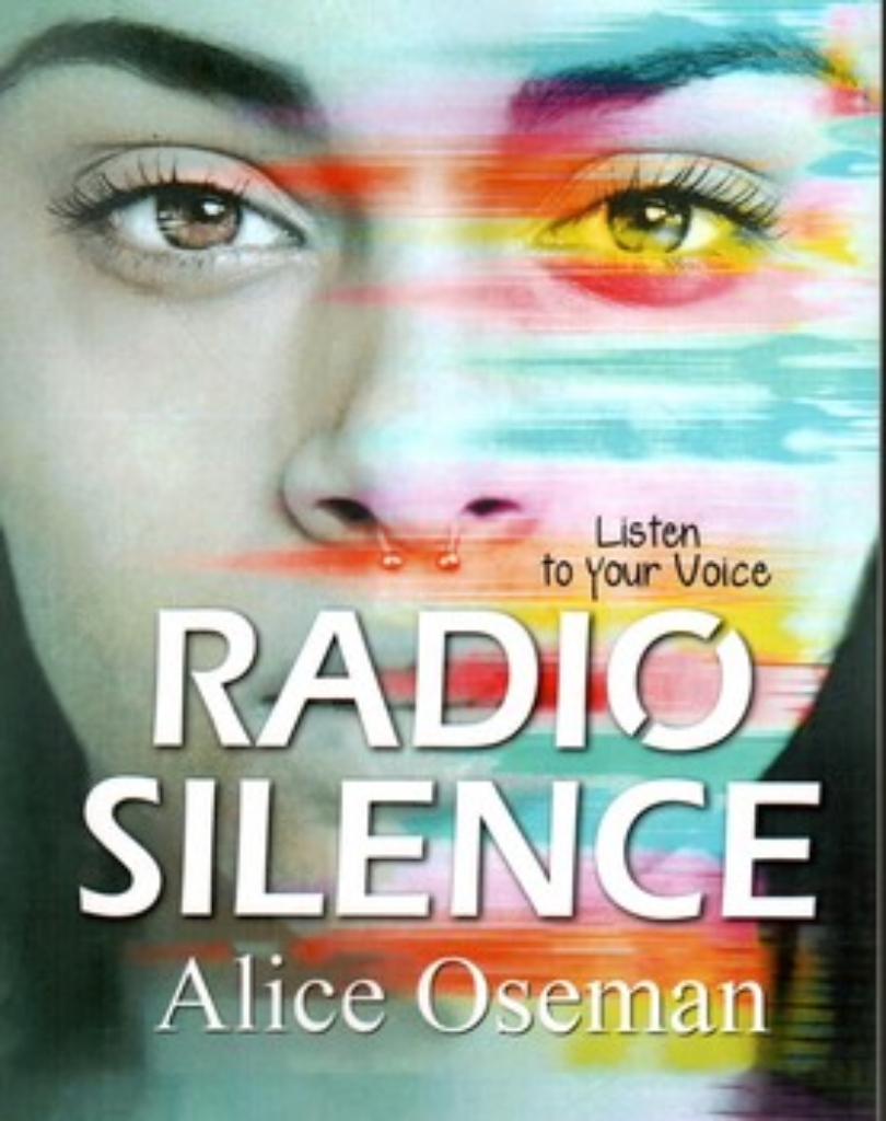 تصویر  Radio Silence (رقعی-شمیز)